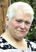 Yvonne   Kearley